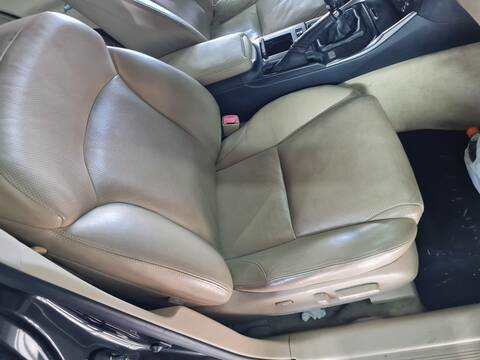 Foto 4ª: Asientos Traseros Lexus IS 220D 177CV 130KW [2AD-FHV] (2007)