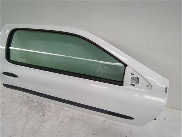 Foto 3ª: Puerta Delantera Derecha Renault Clio 1.2 BB0A BB0F BB10 BB1K BB28 BB2D BB2H CB0A ... 58CV [D7F 710 D7F 720 D7F 722 D7F 726 D7F 744 D7F 746 D7] (1998)
