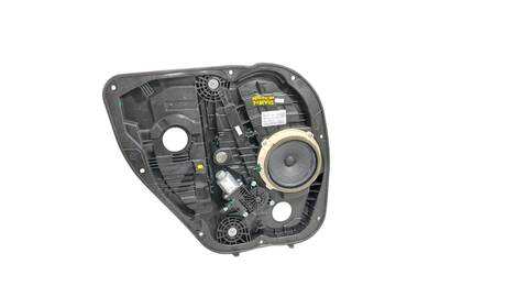 Elevalunas Manual Trasero Izquierdo Hyundai i30 TECNO 1 CRDI CAT 1582 CM3) 116CV