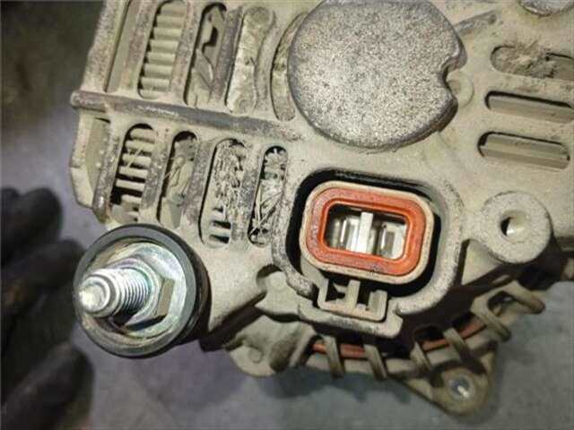 Foto 3ª: Alternador Mitsubishi Canter CANTER 35 [4M42-0AT]