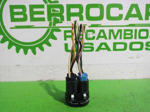 Foto 2ª: Botonera Elevalunas Ford Fiesta AMBIENTE 68CV [F6JA] (2001)