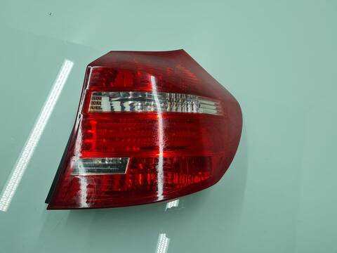 Piloto Trasero Derecho Bmw Serie 1 114 118D BERLINA 143CV 105KW