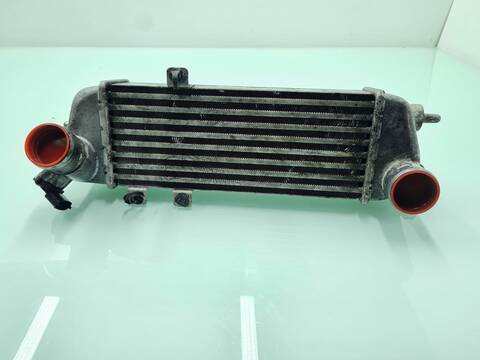 Foto 3ª: Intercooler Hyundai i30 1.6 CRDI CAT 90CV 66KW (2011)