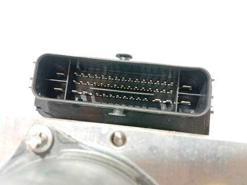 Foto 4ª: Abs Toyota Yaris 1.5 HYBRID MXPH11) 92CV 68KW [M15A-FXE] (2022)