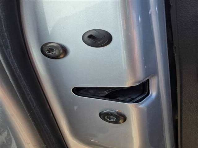Cerradura Puerta Delantera Izquierda Skoda Superb ELEGANCE 140CV 103KW
