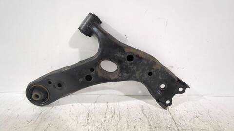 Brazo Suspension Delantero Izquierdo Toyota Auris 1.6 ZRE151_) 124CV