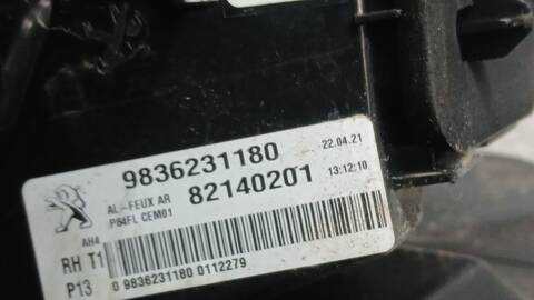 Foto 3ª: Piloto Trasero Derecho Peugeot 3008 GT LINE 131CV 96KW [HN05] (2021)