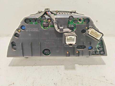 Foto 2ª: Cuadro de Instrumentos Lexus IS AUTOMATICO 2 CAT 155CV (1998)