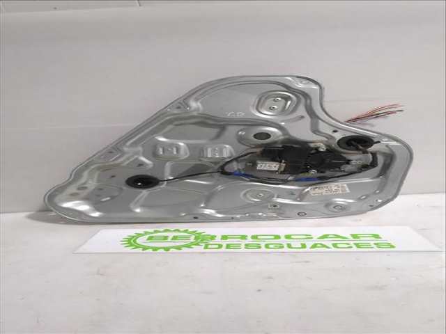 Foto 2ª: Elevalunas Manual Trasero Derecho Hyundai i30 1.6 CRDI 90CV [D4FB] (2007)