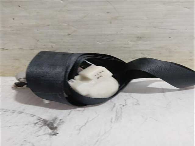 Foto 3ª: Cinturón Trasero Derecho Toyota Corolla 2.2 D-4D AUR10_) 177CV [2AD-FHV] (2004)