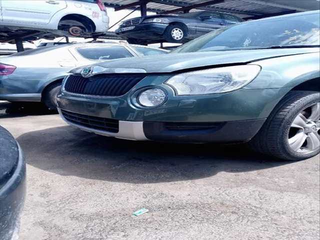 Foto 1ª: Paragolpes Delantero Skoda Yeti 2.0 TDI 4X4 140CV (2009)