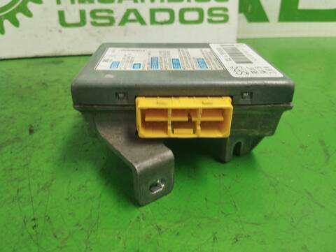 Foto 2ª: Centralita Airbag Honda Civic 1.5 BERLINA 114CV 84KW [D15Z8] (2000)