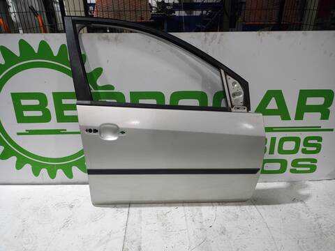 Puerta Delantera Derecha Ford Fiesta AMBIENTE 68CV 50KW