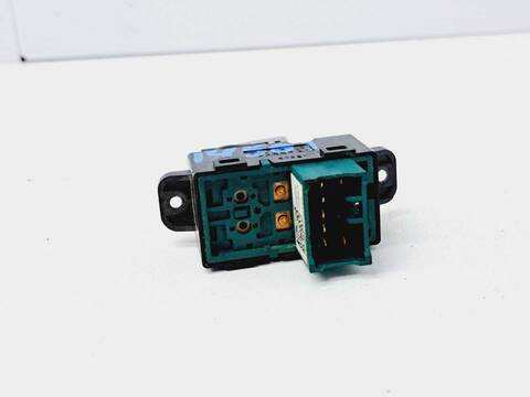 Foto 3ª: Botonera Elevalunas Kia Optima BUSINESS 141CV 104KW [D4FD] (2016)