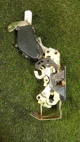 Foto 3ª: Cerradura Puerta Trasera Izquierda Toyota 4 Runner 3.0 T DIESEL (1993)