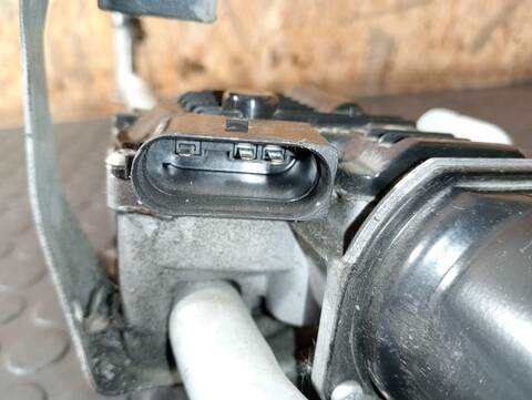 Foto 2ª: Motor Limpia Delantero Volkswagen Tiguan MOTION 4MOTION 140CV (2007)