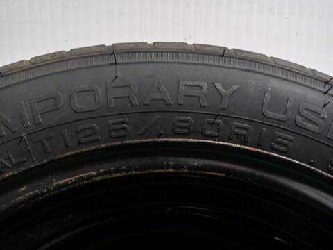 Foto 3ª: Neumatico Peugeot 307 1.6 16V HDI 90CV [9HVDV6ATED4] (2005)