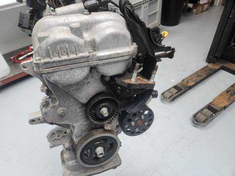 Foto 2ª: Motor Completo Kia Carens BASIC 135CV 99KW [G4FD] (2017)