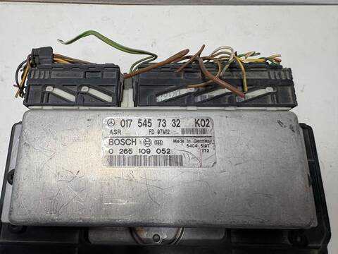 Foto 2ª: Centralita ASR Mercedes Clase E 180 OM647961 BERLINA (2002)