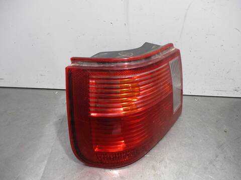 Foto 3ª: Piloto Trasero Izquierdo Seat Ibiza SELECT 60CV 44KW [AKK] (2000)