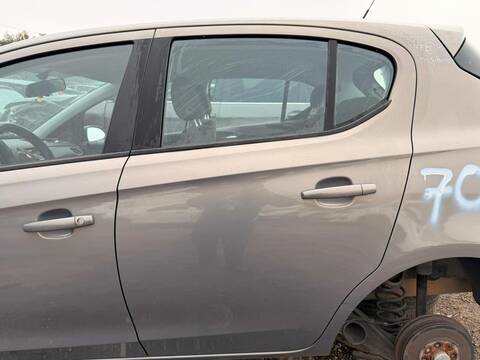 Foto 1ª: Puerta Trasera Izquierda Opel Corsa EXCELLENCE 90CV 66KW (2015)