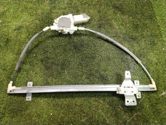 Elevalunas Eléctrico Delantero Derecho Nissan Terrano 2.7 TD TI 5P