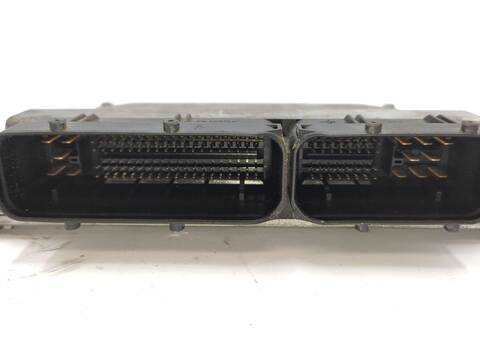 Foto 3ª: Centralita Motor ECU Volkswagen Polo 1.2 12V 64CV 47KW [AZQ] (2002)