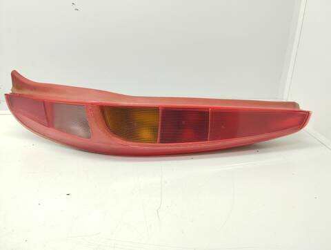 Piloto Trasero Derecho Fiat Punto 1.2 16V CAT BERLINA 80CV 59KW