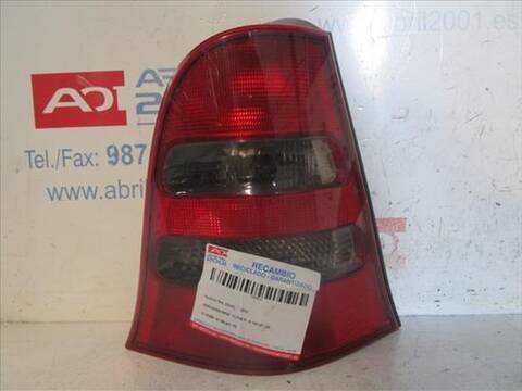 Foto 1ª: Piloto Trasero Derecho Mercedes Clase A 140 1.4 140 168.031) 82CV 60KW [M 166.940] (2002)