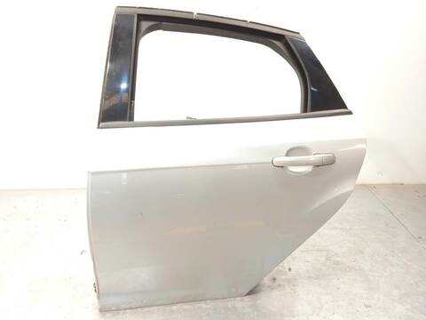 Foto 1ª: Puerta Trasera Izquierda Ford Focus TREND 115CV 85KW [T1DA] (2013)