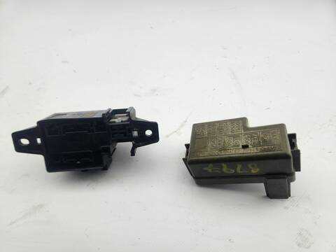Foto 2ª: Caja Reles Fusibles Suzuki Jimny TECHO METALICO JLX 80CV 59KW [G13BB] (1998)