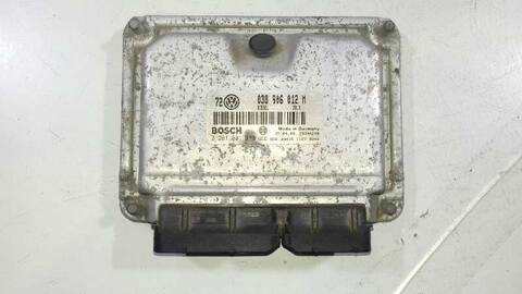 Centralita Motor ECU Volkswagen Golf BASICO BERLINA 90CV 66KW