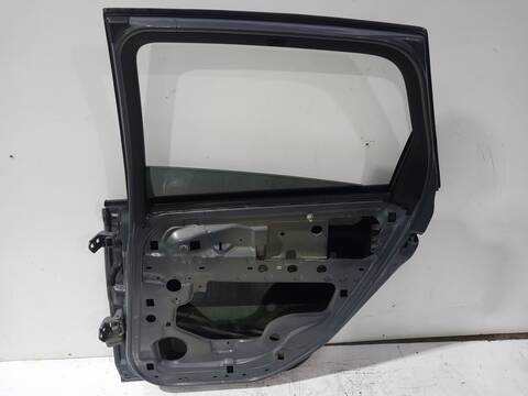 Foto 3ª: Puerta Trasera Izquierda Renault Scenic AUTHENTIQUE 86CV 63KW (2006)
