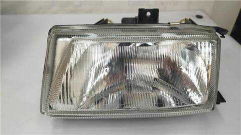 Faro Izquierdo Seat Ibiza 1.9 BASICO [1 9 LTR. - 47 KW DIESEL CAT 1Y)] 64CV