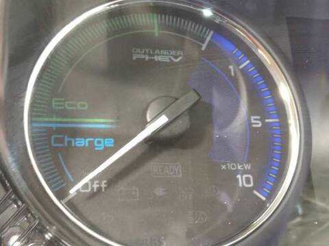 Foto 4ª: Cuadro de Instrumentos Mitsubishi Outlander 208CV 153KW [4B12] (2019)