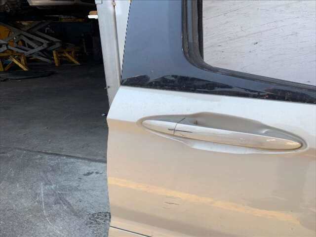 Foto 3ª: Puerta Delantera Derecha Ford Transit 1.5 TDCI 75CV 0CV [UGCB] (2014)