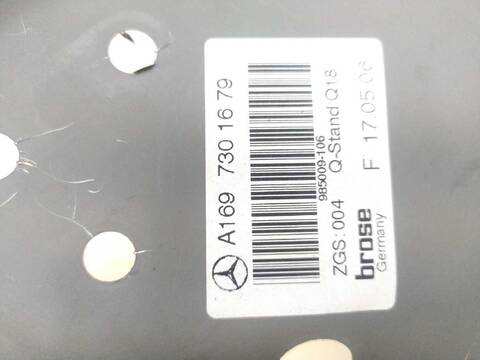 Foto 2ª: Elevalunas Manual Trasero Derecho Mercedes Clase B 150 B 200 CDI 245.208) (2005)