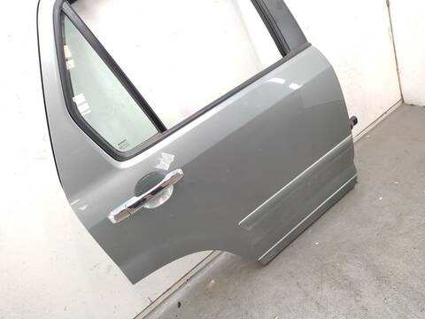 Foto 2ª: Puerta Trasera Derecha Honda Crv 2.0 RD5) 150CV 110KW II RD_) [K20A4] (2005)