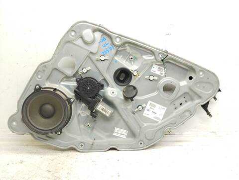 Foto 1ª: Elevalunas Manual Trasero Derecho Alfa Romeo 159 1.9 JTDM 16V - SELECTIVE 150CV 110KW [939A2000] (2005)