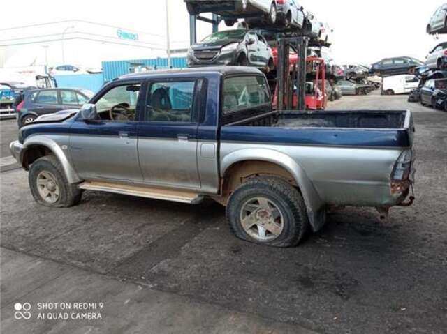 Foto 2ª: Faro Antiniebla Delantero Derecho Mitsubishi L200 2.5 D (K14T) [4 D 56]