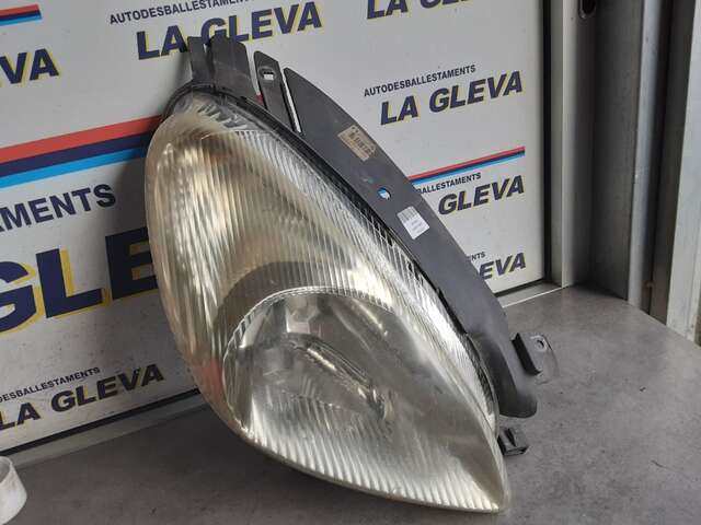 Faro Derecho Citroen Xsara 2.0 HDI PICASSO