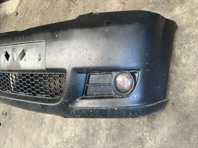 Foto 2ª: Paragolpes Delantero Toyota Corolla 2.2 CDI VERSO [2AD-FTV] (2005)