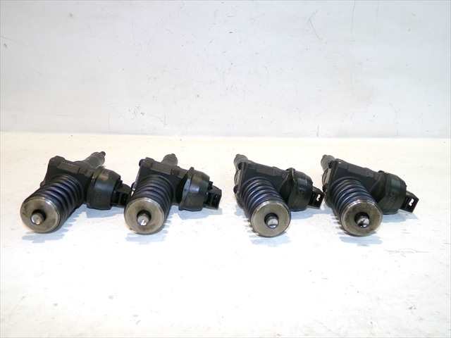 Foto 3ª: Inyectores Volkswagen Passat 1.9 TDI 2000-2005 [AWX] (2002)