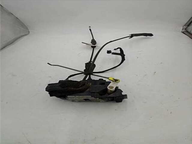 Cerradura Puerta Delantera Izquierda Nissan Qashqai 1.5 TEKNA [1.5 LTR. - 81 KW TURBODIESEL CAT]