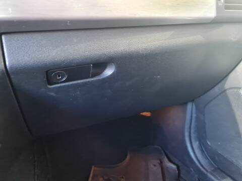 Foto 1ª: Guantera Mercedes Clase G 230 GLK 220 CDI 4-MATIC BE 204.984) 170CV 125KW [OM651912] (2011)
