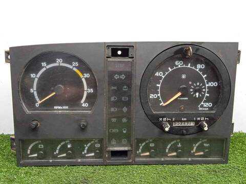 Cuadro de Instrumentos Nissan Camion 3.9 D 90CV L-60.095