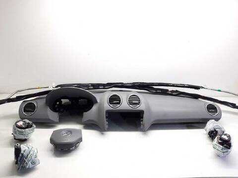 Kit Airbag Mercedes Clase ML 320 3.0 CDI W164) 224CV 165KW 164.122)