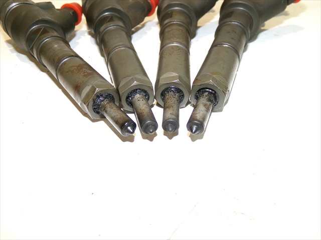 Foto 2ª: Inyectores Citroen Xsara 2.0 HDI 1999-2010 [RHY] (2002)