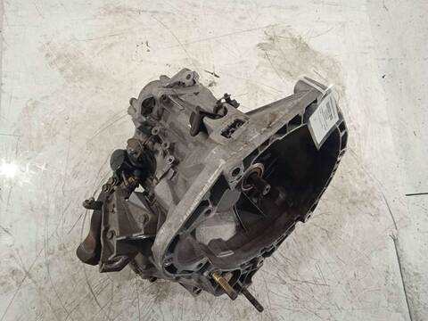 Foto 2ª: Caja Cambios Alfa Romeo 147 1.6 16V CAT 120CV 88KW [AR32104] (2001)