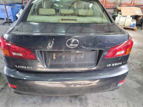 Portón Lexus IS 220D 177CV 130KW